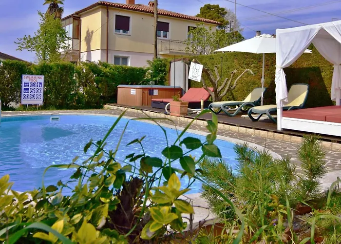 Nika 6 By Interhome *