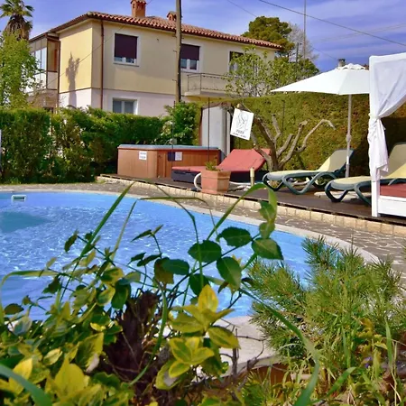 Nika 6 By Interhome *
